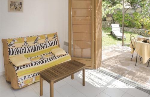 Cazevieille House | Lovely Home In Cazevieille With Kitchen