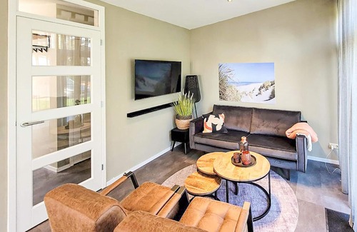 Den Oever House | Lovely home in Den Oever with WiFi