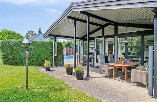 Udsholt House | Lovely home in Gilleleje with sauna