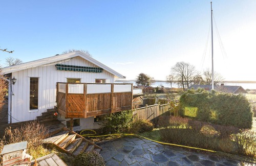 Hakenaset House | Lovely home in Hakenäset with sauna