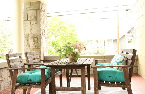 Virginia Highland House | Lovely Home in Heart of Virginia Highlands
