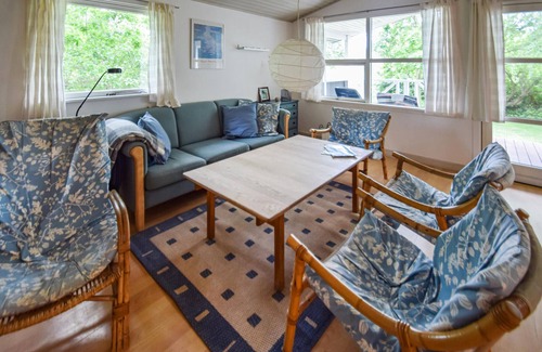 Ristinge House | Lovely home in Humble with kitchen