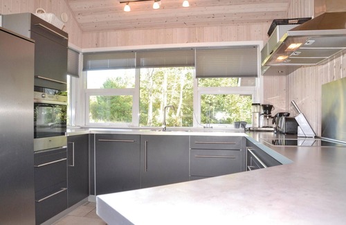 Oksbol House | Lovely home in Oksbøl with sauna