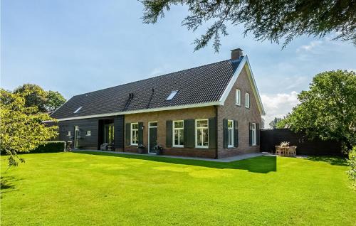 Municipality of Borsele House | Lovely Home In Ovezande With Sauna