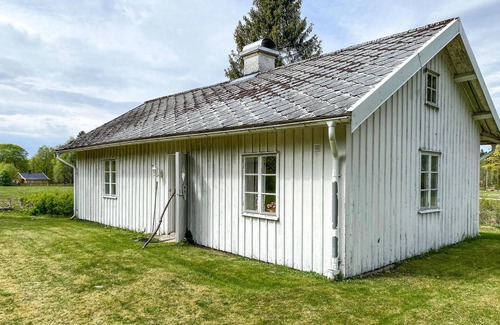 Svenljunga House | Lovely home in Svenljunga with WiFi
