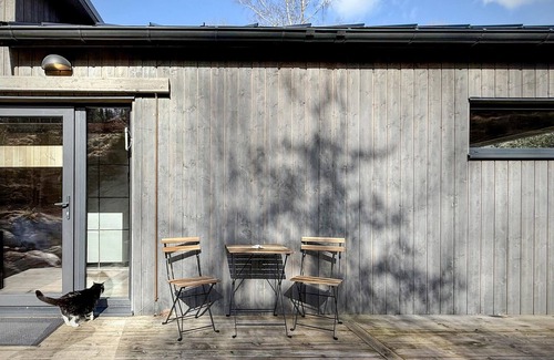 Tollered House | Lovely home in Tollered with lake view