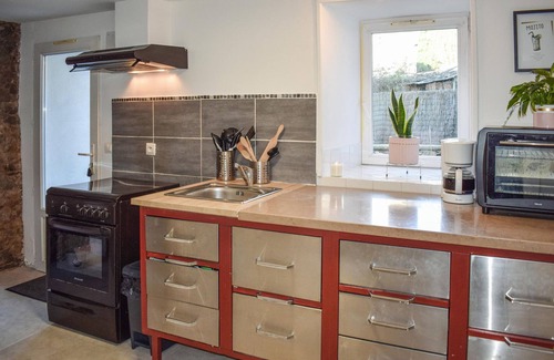 Tremeven House | Lovely home in Tréméven with WiFi