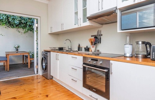 Bo'Kaap House | Lovely Home in Trendy Bo-Kaap