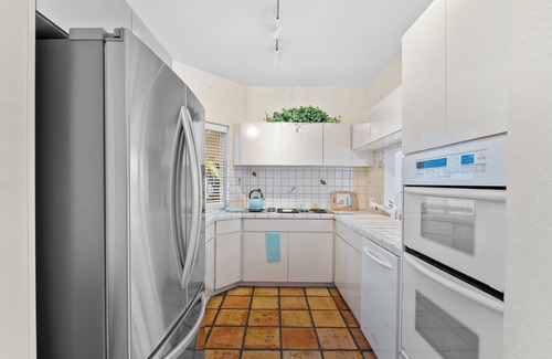Siesta Key Village Condo | Lovely Home Near Siesta Key Village