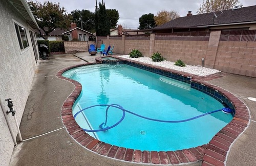 Simi Valley House | Lovely home with pool and jacuzzi