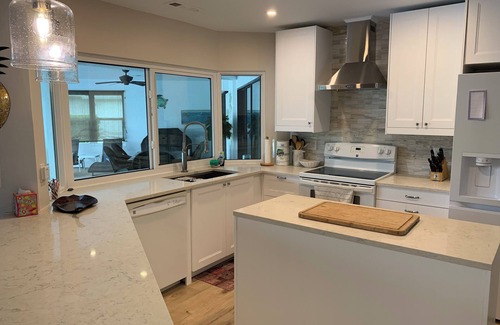 Lely Golf Estates House | Lovely house overlooks golf course with west exposure delivery amazing sunsets.