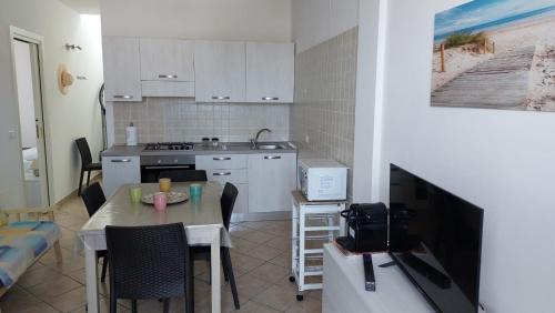 Marina di Pescoluse House | Lovely House risveglio fronte mare