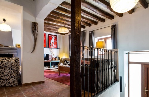 Albunuelas Villa | Lovely house with nice terrace