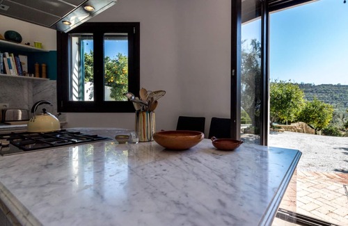 Melegis Villa | Lovely house with pool, garden and views