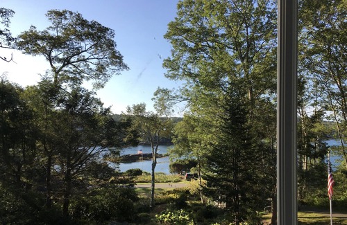 South Bristol House | Lovely house with water view