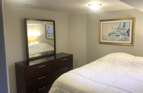 Columbia Heights Apartment | Lovely large 2 bedroom in the best part of Columbia Heights
