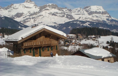 Combloux Ski Chalet | Lovely little cottage on the edge of the slopes, beautiful view of Mont Blanc