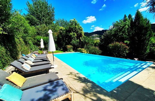 Castelo Branco Apartment | Lovely loft with gardens in Douro for 3 px