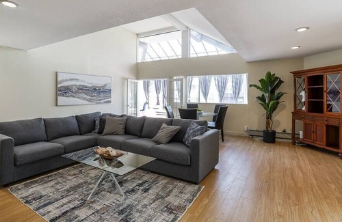 Horseshoe Bay Apartment | Lovely Master bedroom+AC in Shared Home