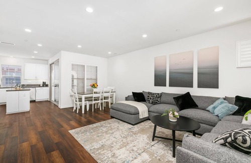 Cypress Village Condo | Lovely, Modern Condo in Irvine, 3br/3.5ba