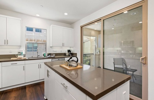 Cypress Village Condo | Lovely, Modern Condo in Irvine, 3br/3.5ba