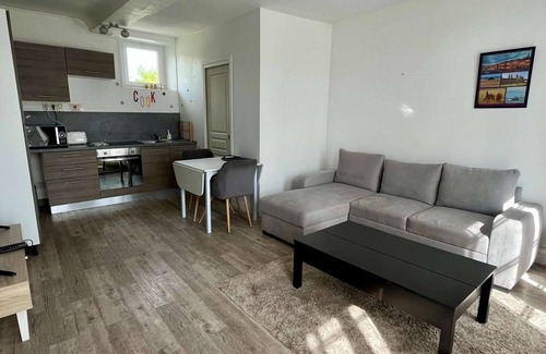 Bayeux Apartment | Lovely Normandy - Apartment in downtown Bayeux