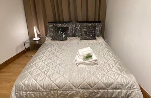 West Hendon Apartment | Lovely One Bedroom Flat in London