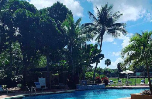 Harbor Village Apartment | Lovely, Quiet 2 bed, 1 Bath Fort Lauderdale, Fl