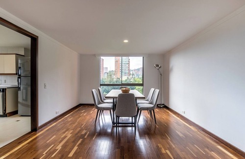 Las Lomas I Apartment | Lovely, Quiet 3-bedroom apartment with big balcony in El Poblado