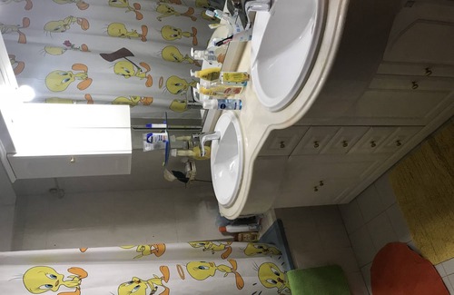 Santo Antonio dos Olivais Apartment | Lovely room close to the University