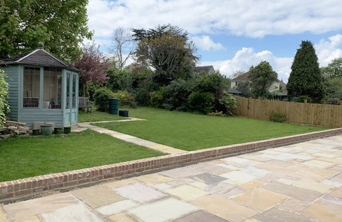 Swanage Ski Chalet | Lovely seaside chalet with just a 2 minute walk to the beach!