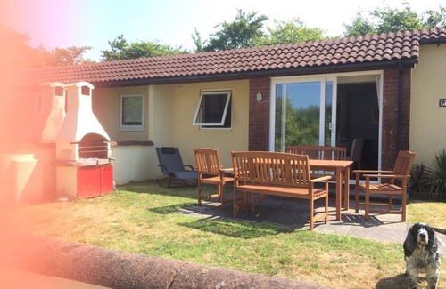 Bude House | Lovely Self Catering Holiday Bungalow in North Cornwall - Sleeps 4