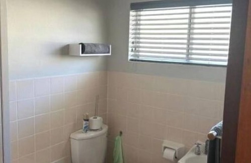 Gonubie Apartment | Lovely single unit with secure parking 2