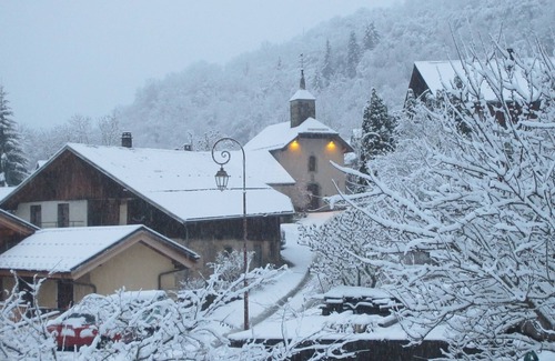 Saint-Jean-dʼAulps Ski Chalet | Lovely South facing chalet , pretty hamlet of Bas ThexnSt Jean D'Aulps 74430