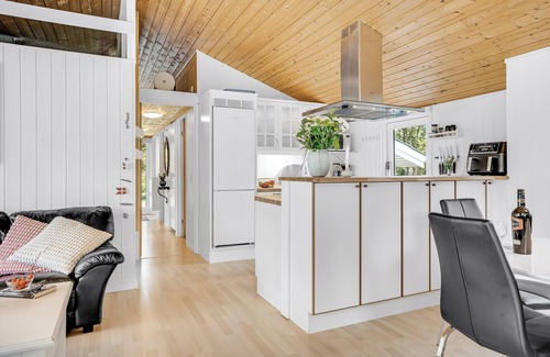 Oddesund Syd House | Lovely spa house in scenic surroundings.