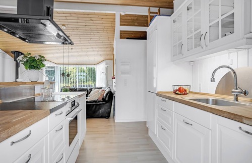 Oddesund Syd House | Lovely spa house in scenic surroundings.
