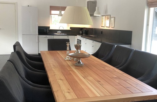 Vaxtorp House | Lovely spaceious house. Big garden Outdoor hottub. Close to nature. Pet friendly