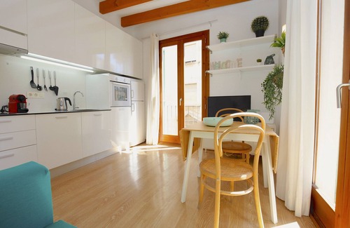 La Missio Apartment | Lovely Studio in Palma City Center with Balcony, Wifi, AC, Ideal for couples