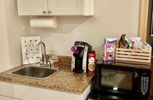 Colington Apartment | Lovely studio apartment with an indoor electric fire place