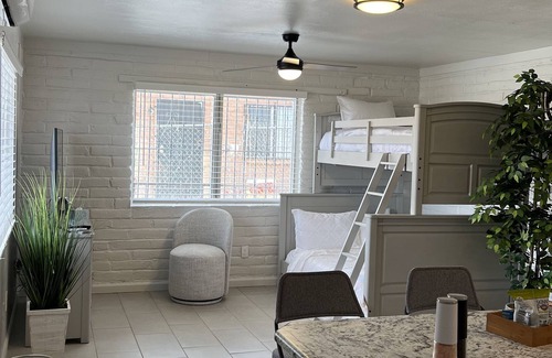 Nogales Apartment | Lovely studio with private parking