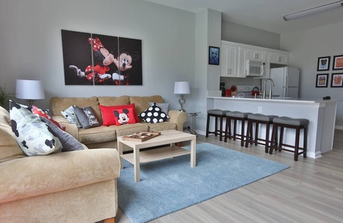 Windsor Hills House | Lovely Themed Home w/Private Pool -3m from Disney!