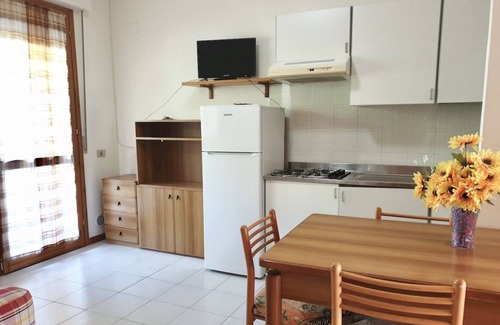 Marina di Bibbona Apartment | Lovely three-room apartment sleeps 6 in Marina di Bibbona near the sea