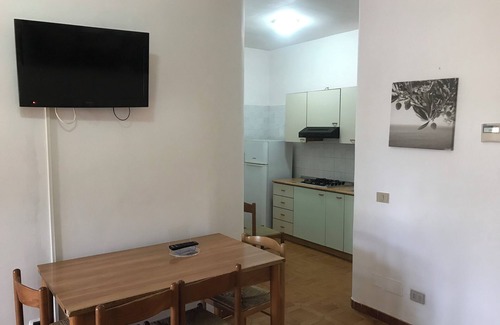 Defensola Apartment | Lovely three-room apartment 5/6 people with two bathrooms - ground floor - Baia Molinella