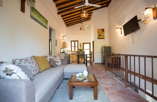Unawatuna Apartment | Lovely Two Bedroom Apartment near Unawatuna beach.