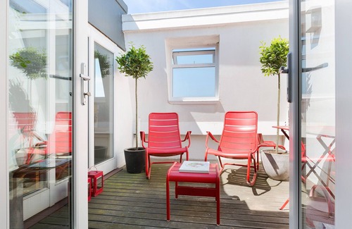 Westbourne Apartment | Lovely two bedroom flat with patio in Notting Hill