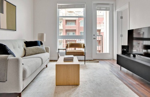Uptown Apartment | Lovely Uptown 1BR w/ W/D, Gym & Pool, walk to RiNo bars, by Blueground