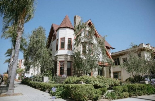 Hillcrest House | Lovely Victorian Home in the Heart of San Diego