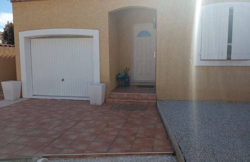 Lieuran-les-Beziers House | Lovely villa, swimming pool, 23 km from the sea.
