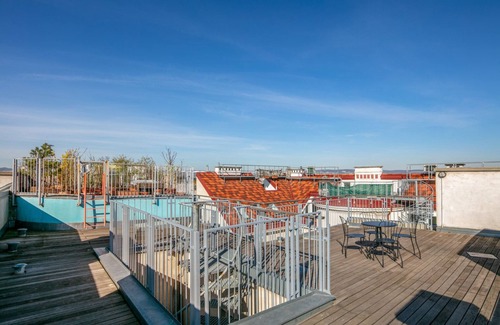 Wieden Apartment | Lovely Wieden 1BR w/Elevator, walk to city center & Metro, by Blueground