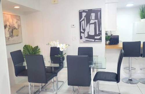 Lake Ridge Apartment | ★Lovely1 BR Apt★ Minutes away to Fort Lauderdale/Las Olas Beach★